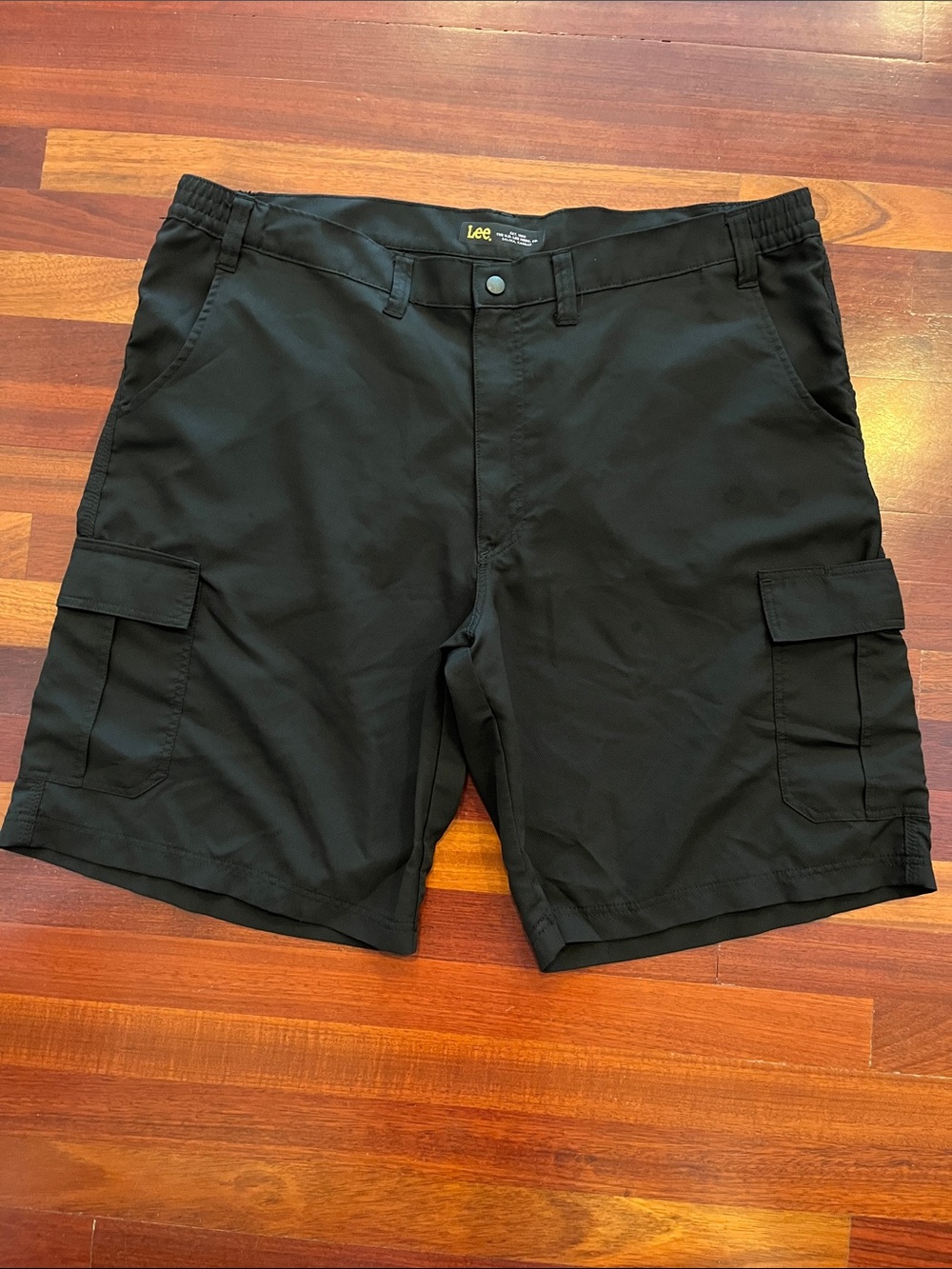 Mens 46 Lee Black lightweight Cargo Shorts